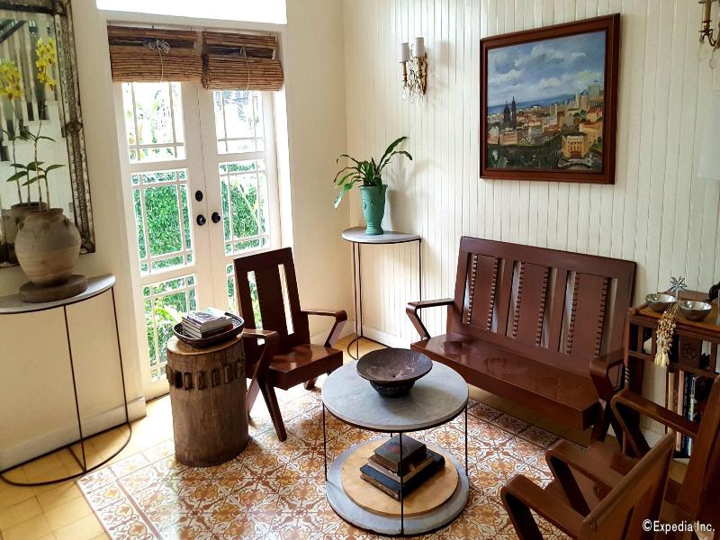 La Casita Mercedes by Clipper image