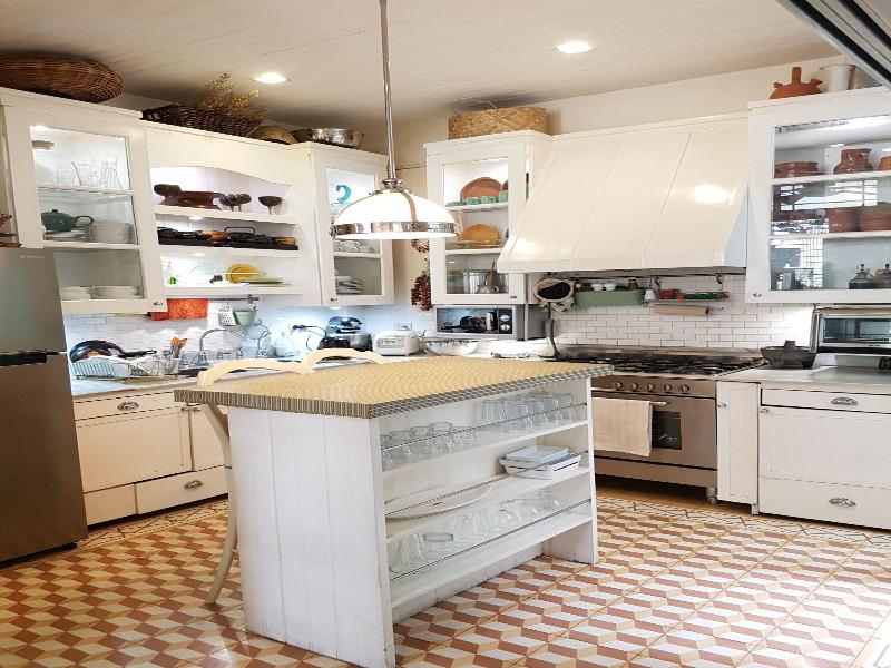 La Casita Mercedes by Clipper image