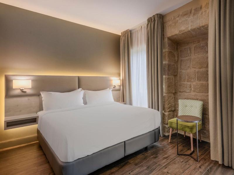 Palacio Tondon, La Rioja Brinas image