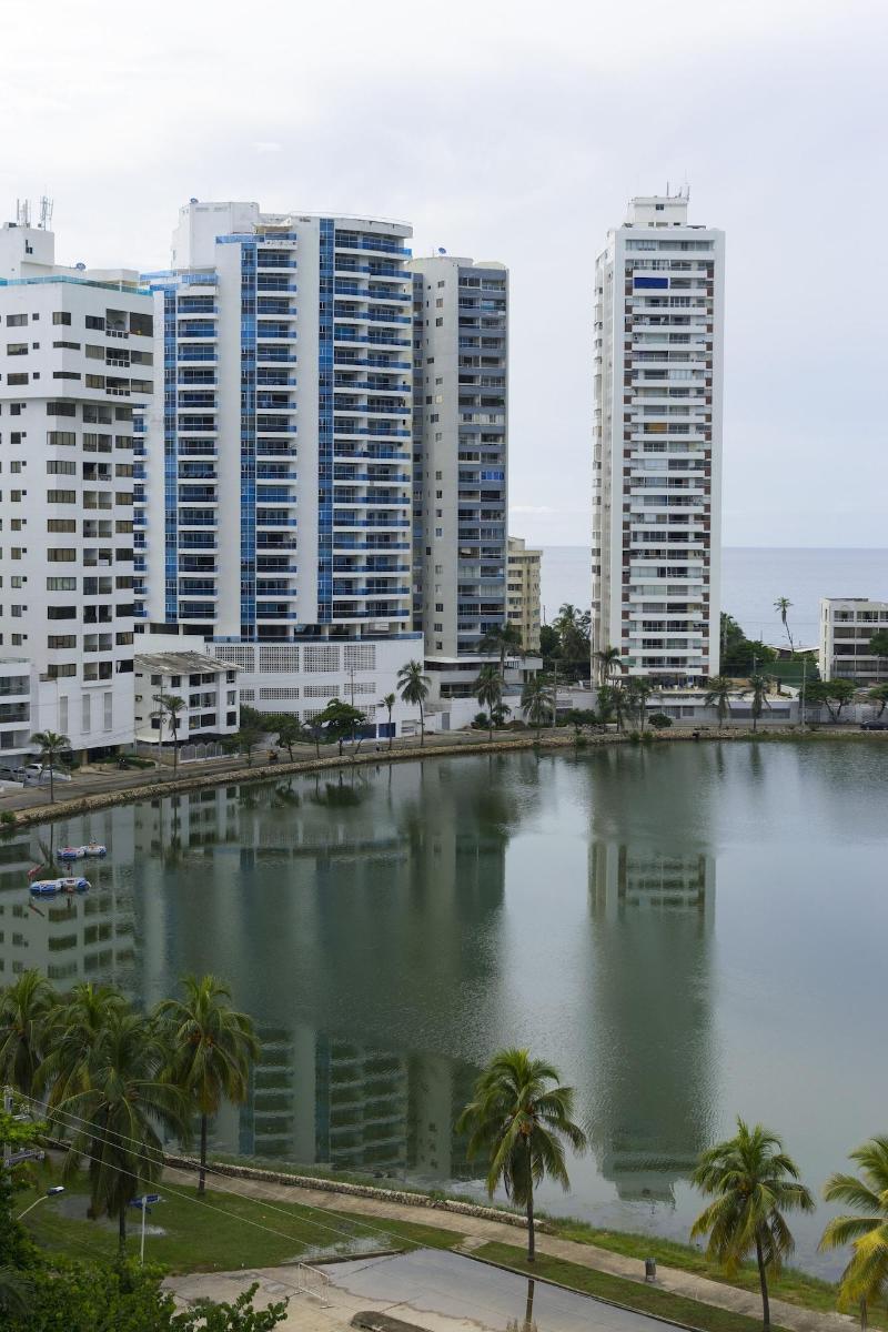 Apartamentos Cartagena, vista al mar laguito image