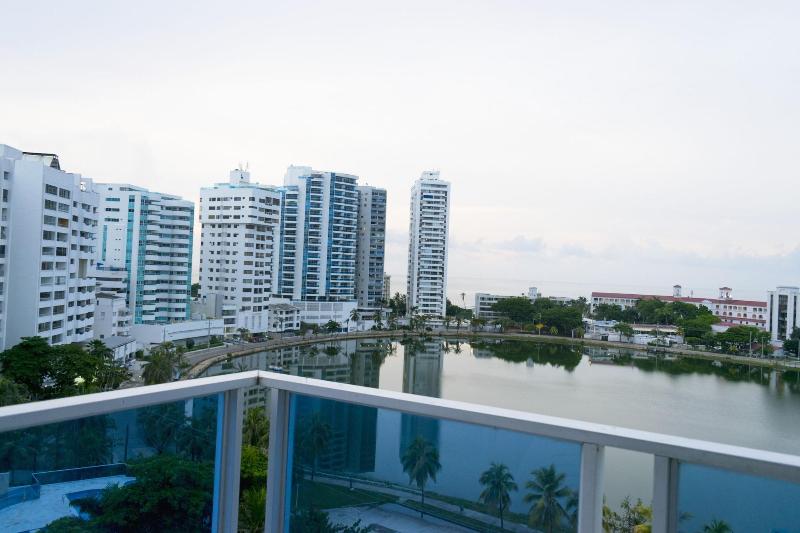 Apartamentos Cartagena, vista al mar laguito image