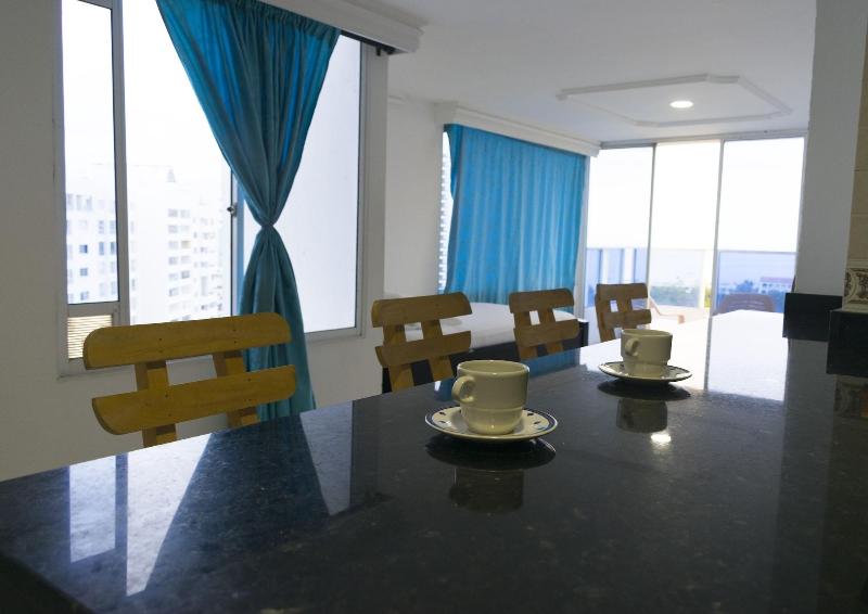 Apartamentos Cartagena, vista al mar laguito image
