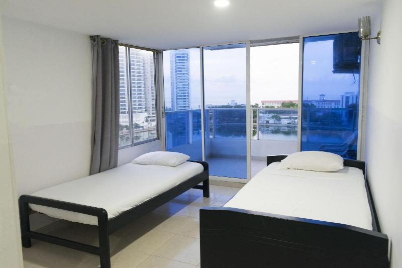 Apartamentos Cartagena, vista al mar laguito image