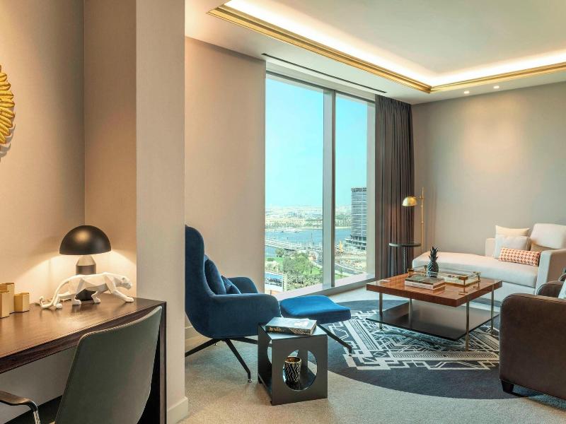 Aloft Dubai Creek image