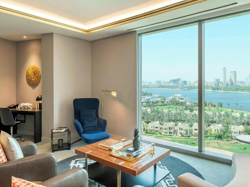 Aloft Dubai Creek image