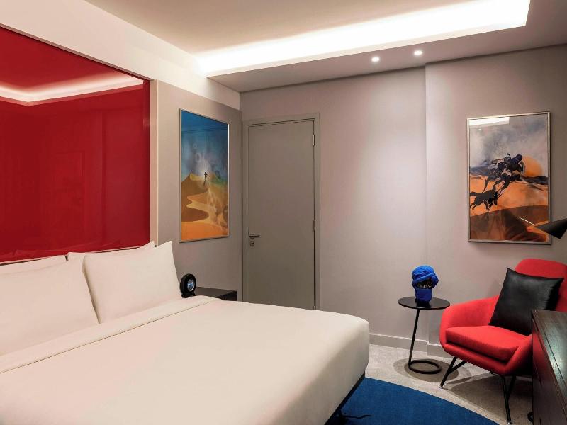 Aloft Dubai Creek image