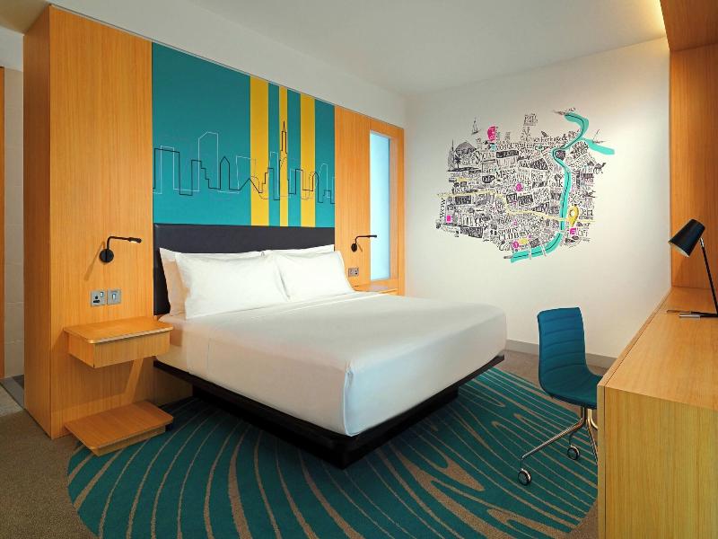 Aloft Dubai Creek image