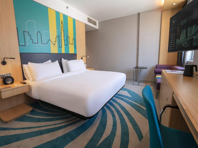 Aloft Dubai Creek image