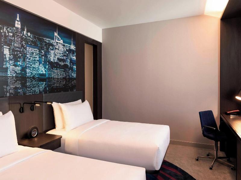 Aloft Dubai Creek image