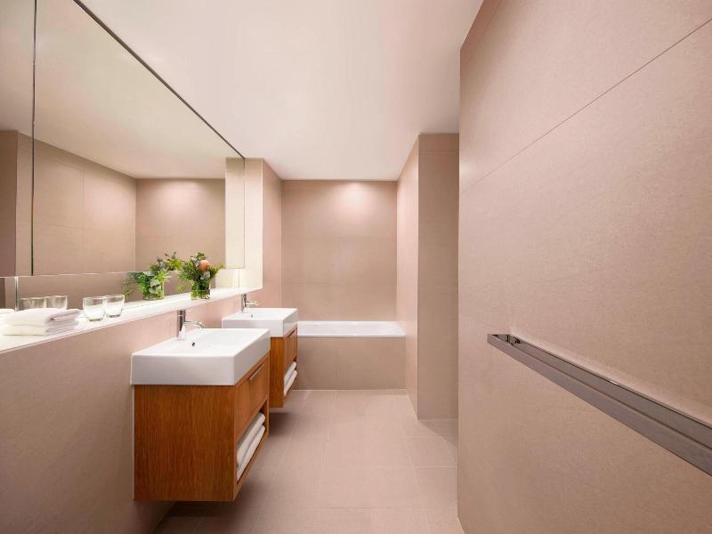 Four Points By Sheraton Sydney, Central Park image