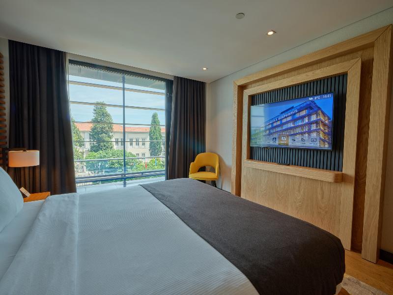 Metropolitan Hotels Bosphorus image