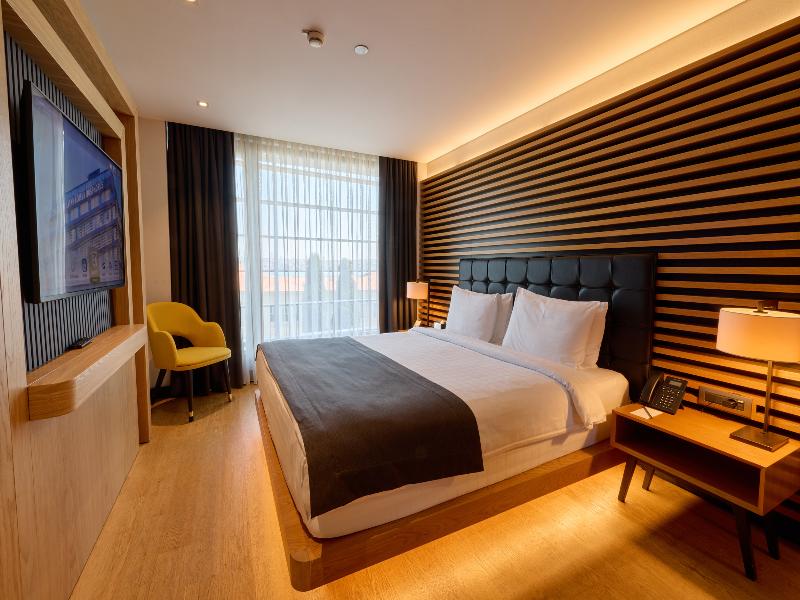 Metropolitan Hotels Bosphorus image
