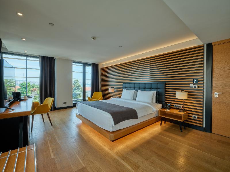 Metropolitan Hotels Bosphorus image