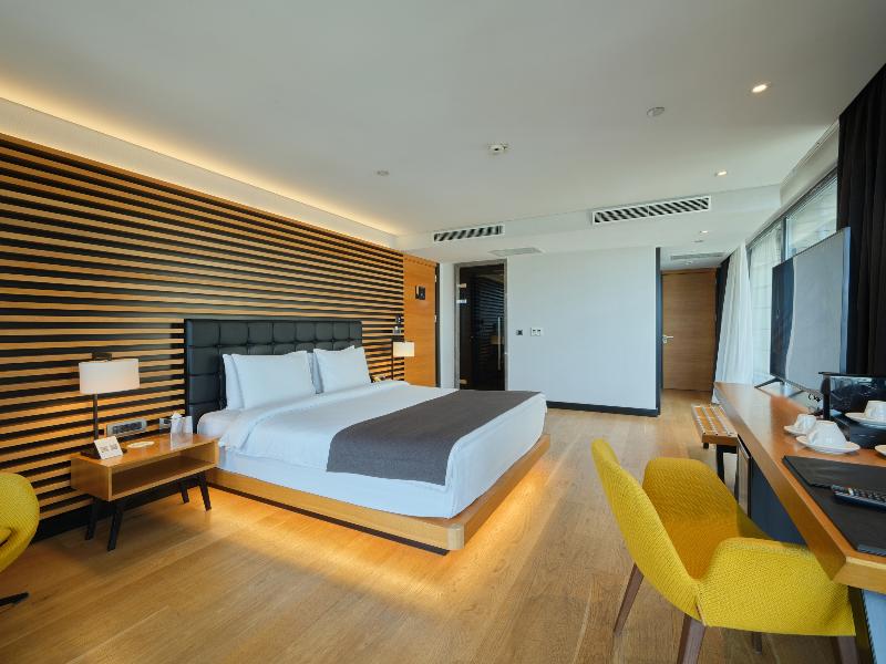 Metropolitan Hotels Bosphorus image