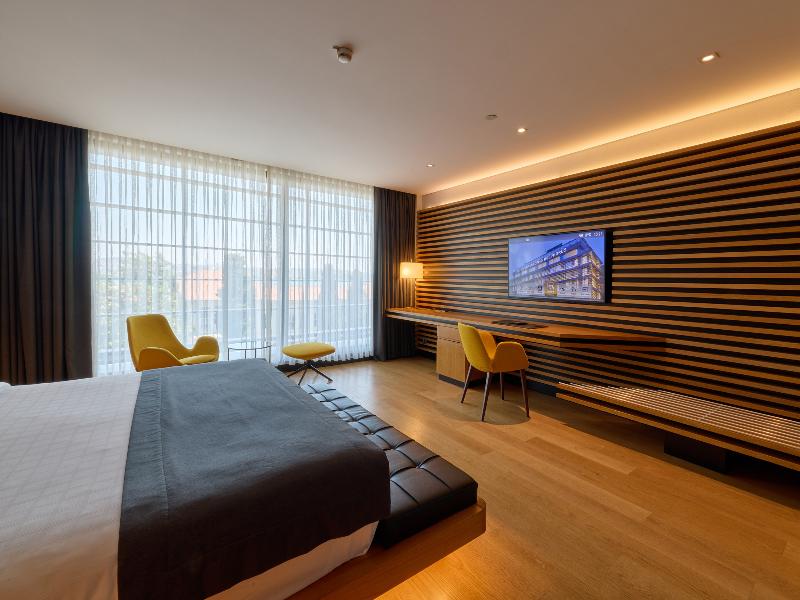 Metropolitan Hotels Bosphorus image