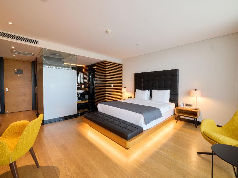Metropolitan Hotels Bosphorus image