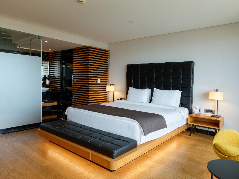 Metropolitan Hotels Bosphorus image