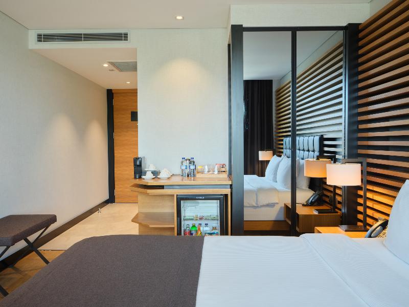 Metropolitan Hotels Bosphorus image