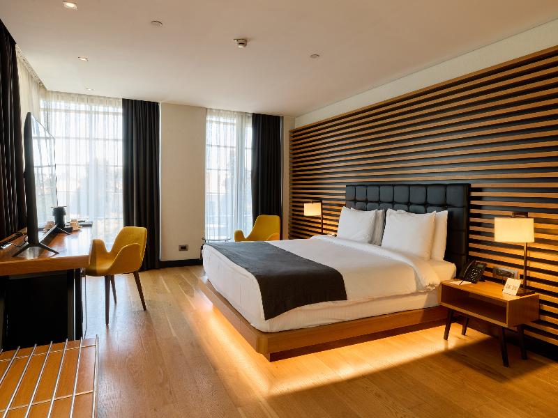 Metropolitan Hotels Bosphorus image