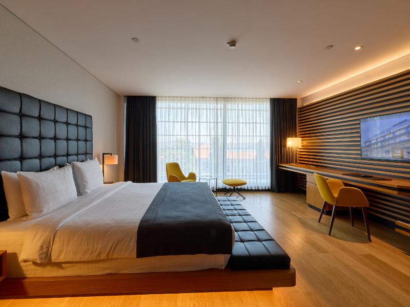 Metropolitan Hotels Bosphorus image