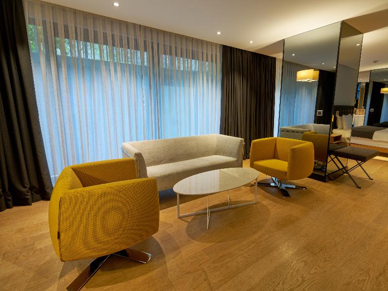 Metropolitan Hotels Bosphorus image