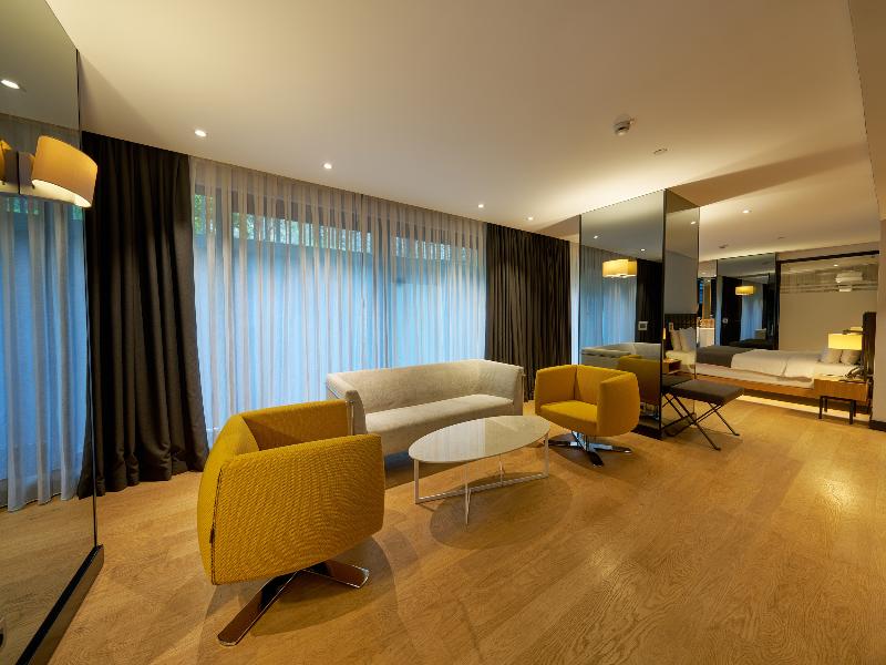 Metropolitan Hotels Bosphorus image