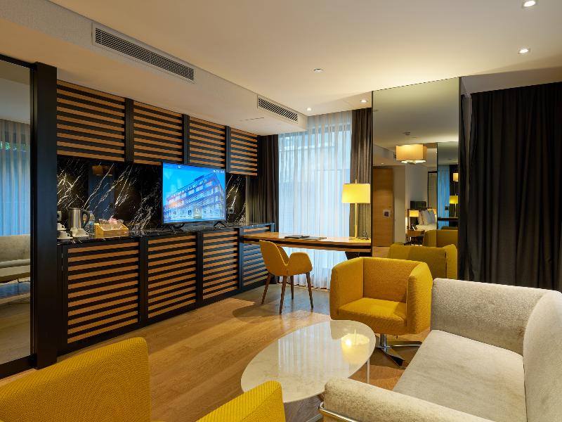 Metropolitan Hotels Bosphorus image