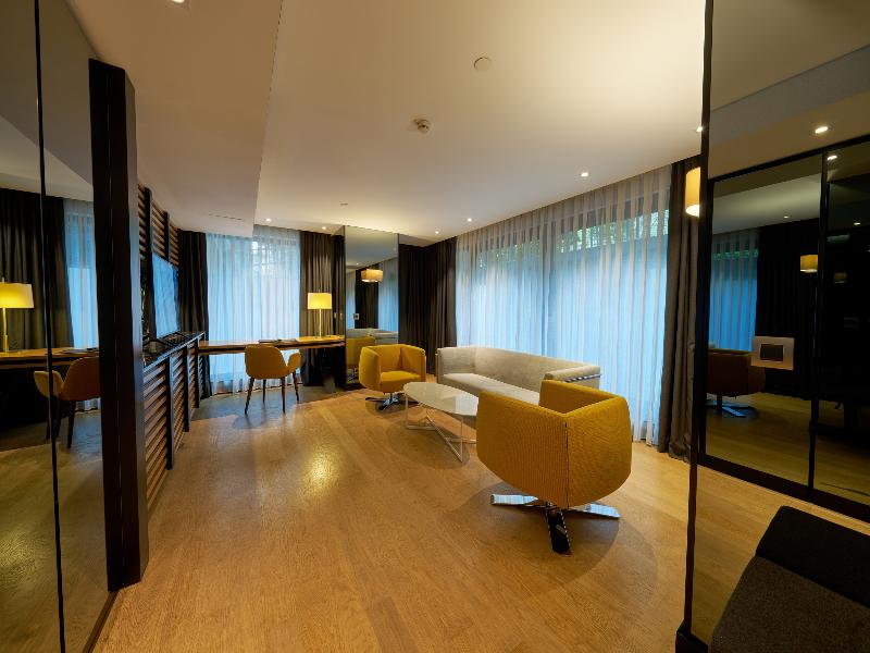 Metropolitan Hotels Bosphorus image