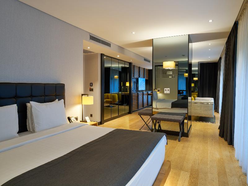 Metropolitan Hotels Bosphorus image