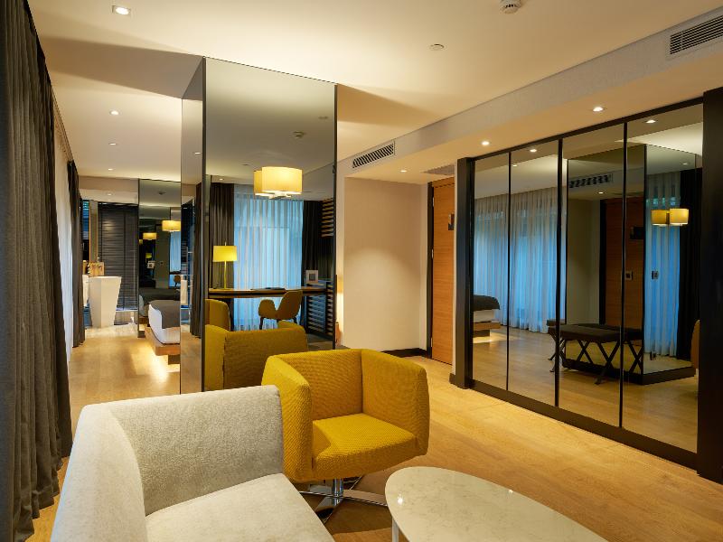 Metropolitan Hotels Bosphorus image
