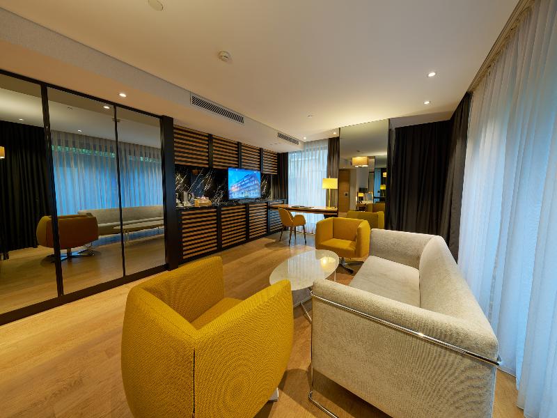 Metropolitan Hotels Bosphorus image