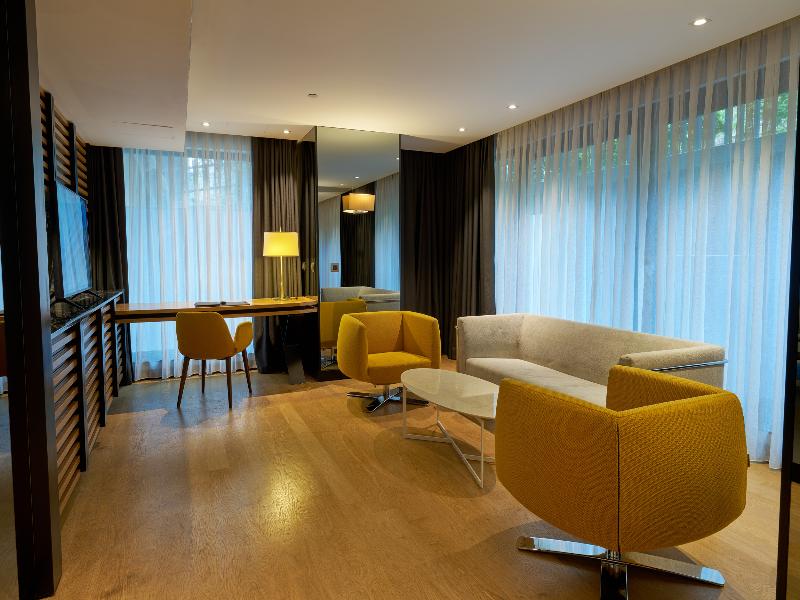 Metropolitan Hotels Bosphorus image