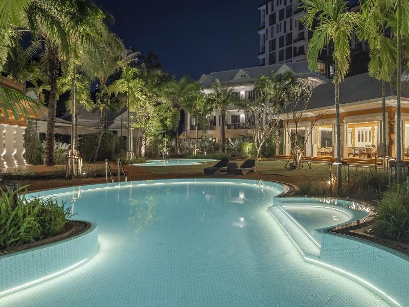 The Pe La Resort Phuket image