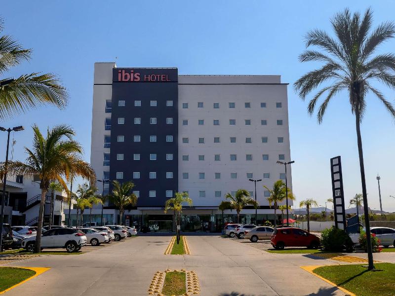Ibis Mazatlan Marina image