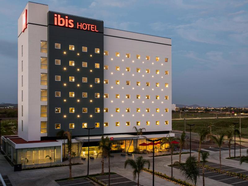 Ibis Mazatlan Marina image