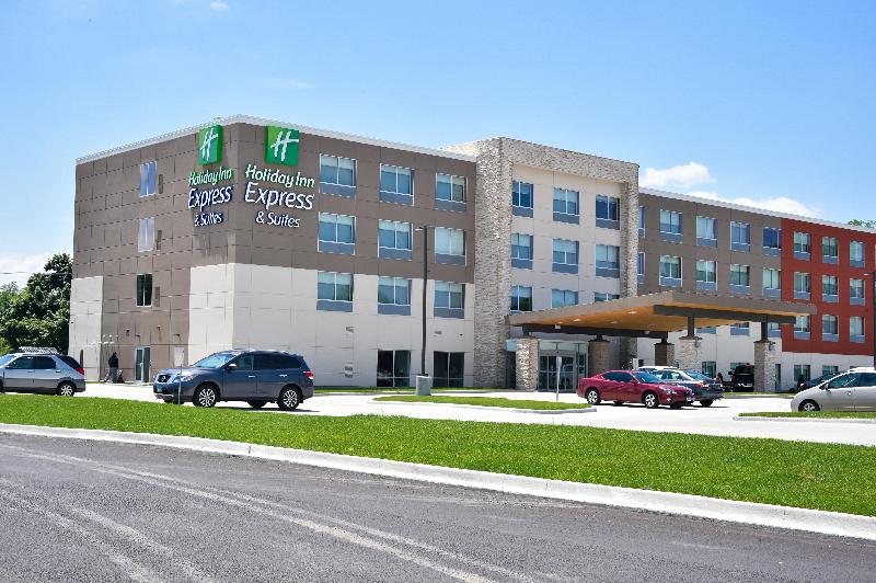 Holiday Inn Express Suites Bensenville O'Hare IHG