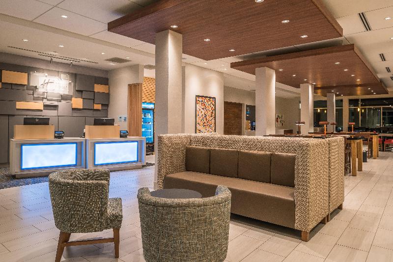 Holiday Inn Express Farmville image