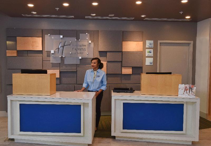 Holiday Inn Expr & Sts Orlando - Southeast by IHG image