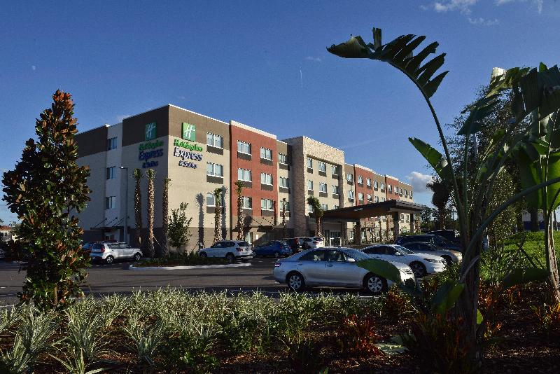 Holiday Inn Expr & Sts Orlando - Southeast by IHG image
