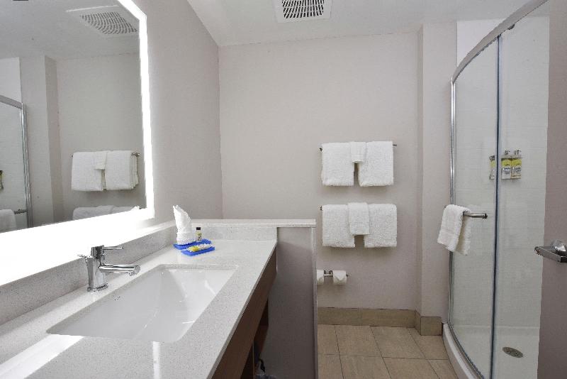 Holiday Inn Expr & Sts Orlando - Southeast by IHG image