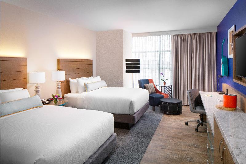 Hotel Indigo Gainesville-Celebration Pointe image