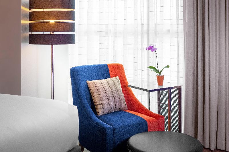 Hotel Indigo Gainesville-Celebration Pointe image