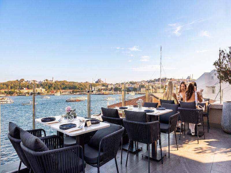 The Wings Hotels Karakoy image