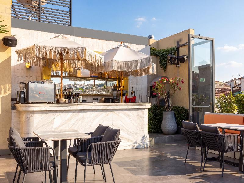The Wings Hotels Karakoy image