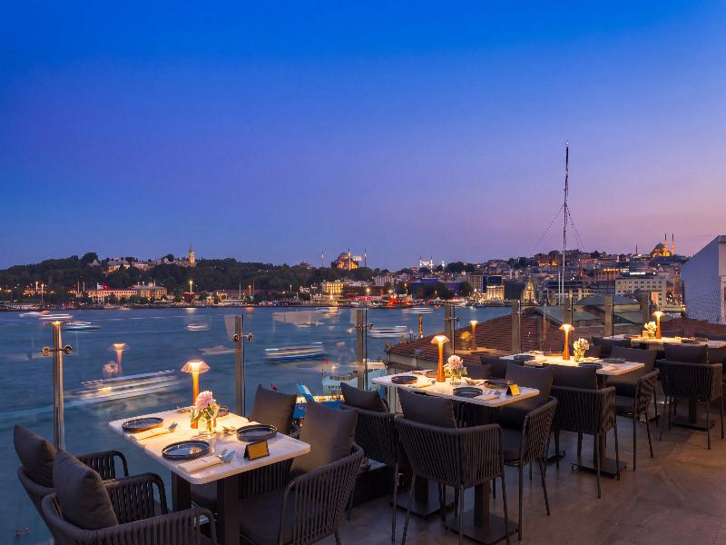 The Wings Hotels Karakoy image