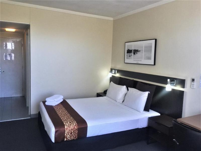 Red Star Hotel West Ryde