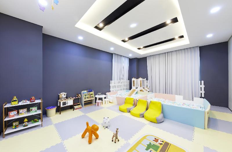 Ramada Yongin image