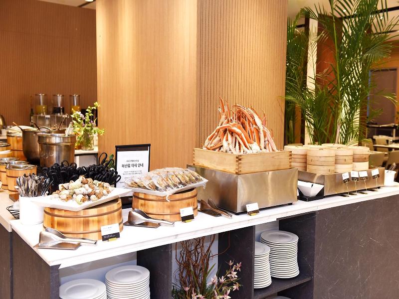 Ramada Yongin image