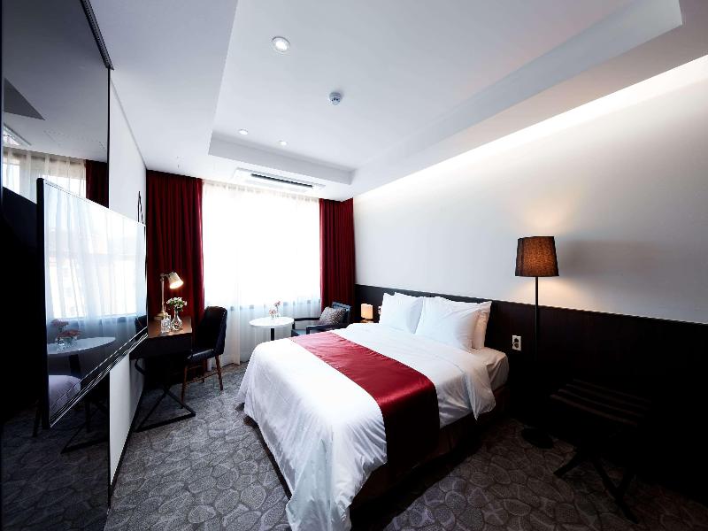 Ramada Yongin image