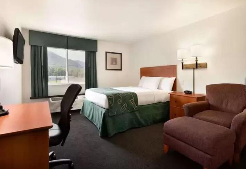 TRAVELODGE BY WYNDHAM COMFORT